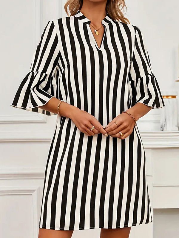 Contrast Color Pleated Split-Joint Striped A-Line Flared Sleeves V-Neck Mini Dresses