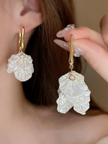 Geometric Leaves Shape Drop Earrings