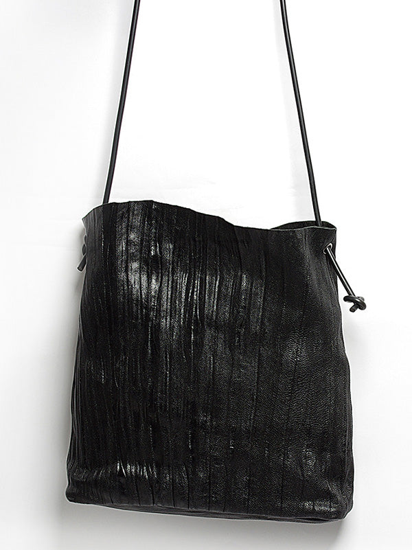 Retro Ruffled Single-shoulder Bag