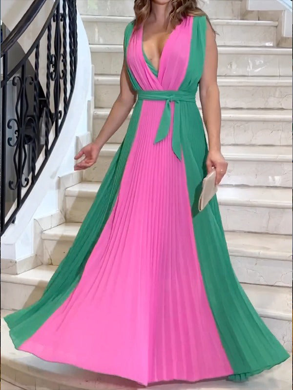 Contrast Color Pleated Sleeveless V-neck Maxi Dresses