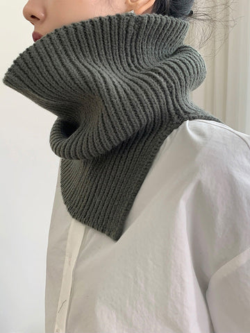 3 Colors Simple High-Neck Asymmetric Knitted Scarf