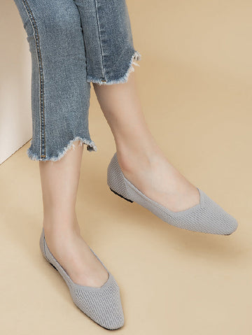 Solid Color Split-Joint Square-Toe V-Cut Flat Shoes