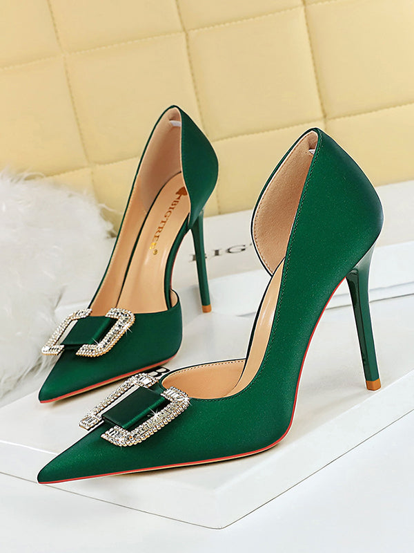 Pointed-Toe Shallow Cut Scarpin Salto Pumps